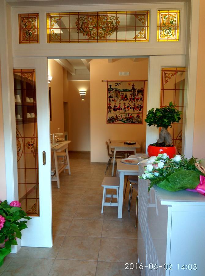 Bed and Breakfast Le Camelie Marina di Ginosa Exterior foto