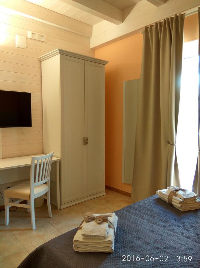 Bed and Breakfast Le Camelie Marina di Ginosa Zimmer foto